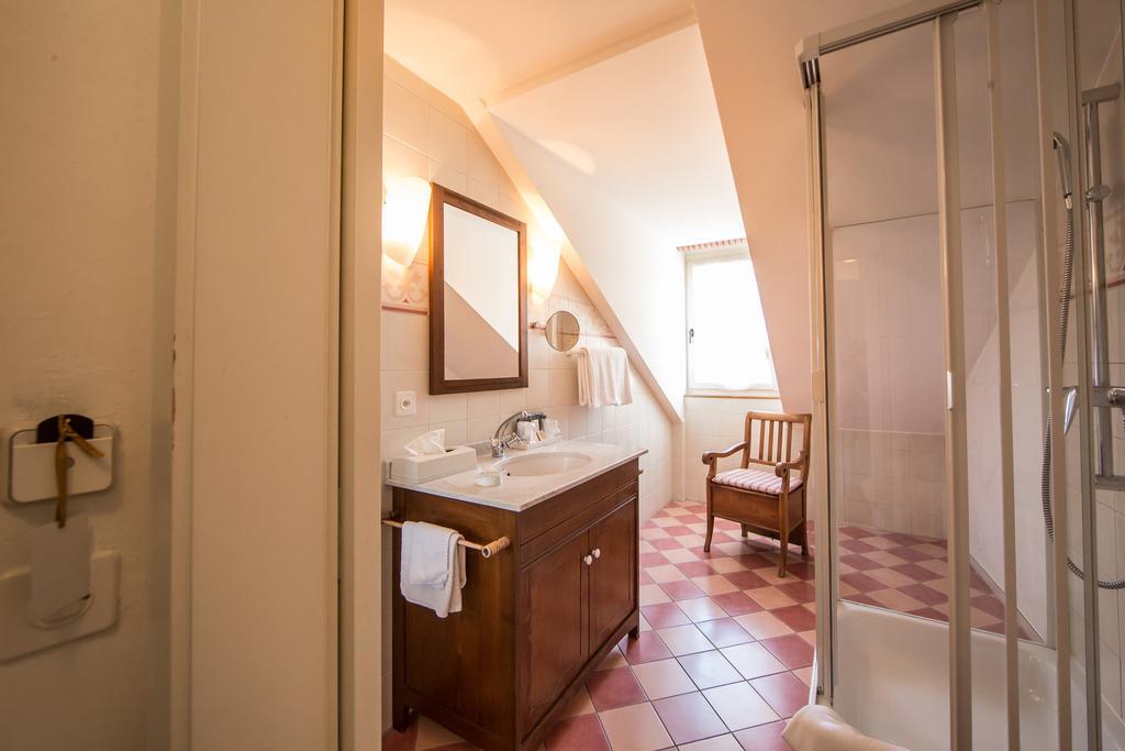 Hotel Restaurant Au Sauvage Freiburg im Üechtland Zimmer foto