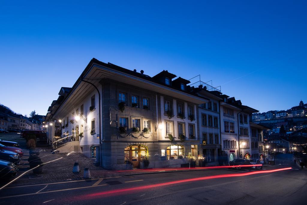 Hotel Restaurant Au Sauvage Freiburg im Üechtland Exterior foto