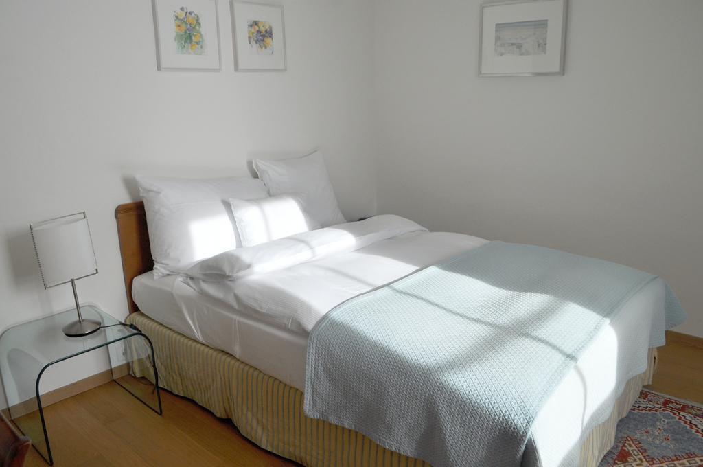 Hotel Restaurant Au Sauvage Freiburg im Üechtland Zimmer foto